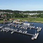 Am Selliner Hochufer - Wenige Gehminuten Zum * Sellin