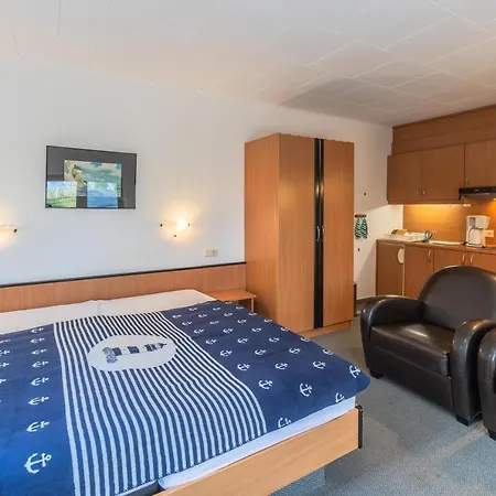 Appartement Am Selliner Hochufer - Wenige Gehminuten Zum *